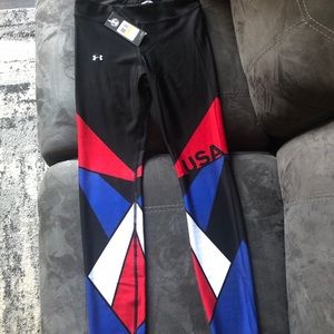 NWT Under Armour Heat-Gear Compression Tights!